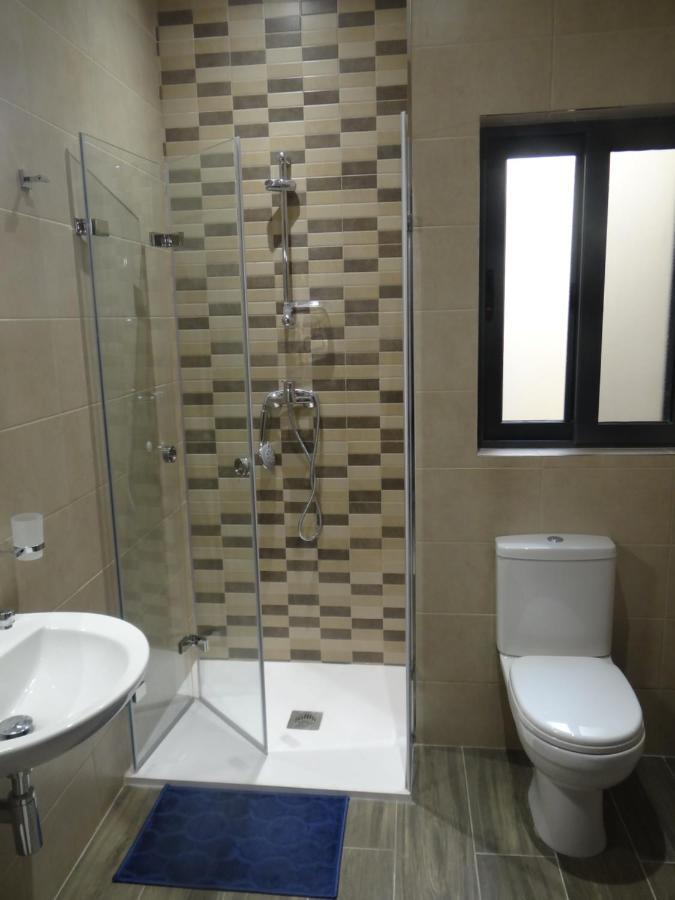 Sb3 - Stylish Penthouse - Superb Location Msida Apartment Bagian luar foto